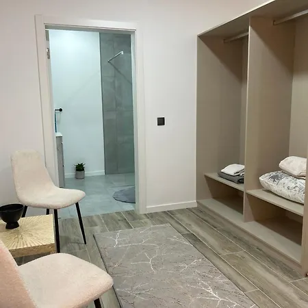 Victoria 1942 فيلة فونشال