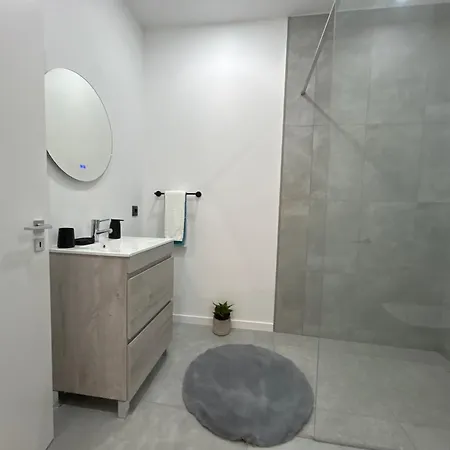 فيلة Victoria 1942 فونشال