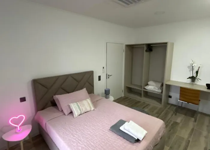 Victoria 1942 Willa Funchal (Madeira)